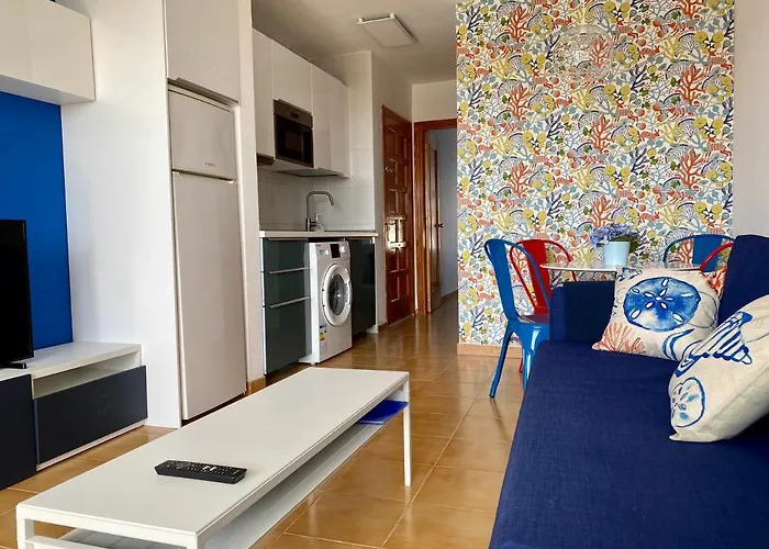 Torres Del Castillo, 208marina *