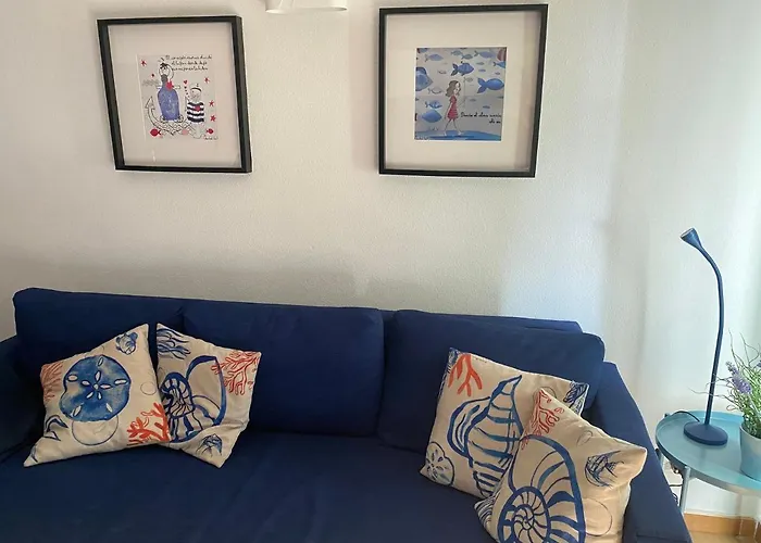 Torres Del Castillo, 208marina