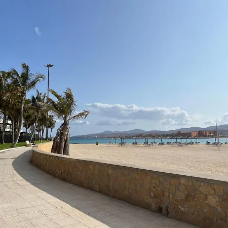 Torres Del Castillo, 208marina