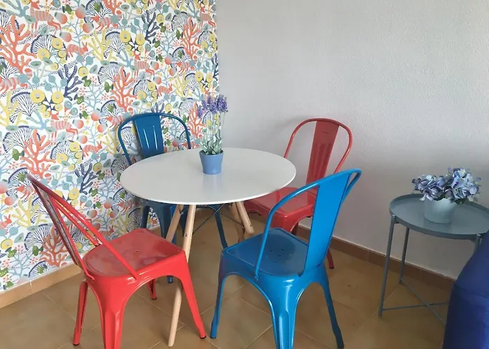 Torres Del Castillo, 208marina